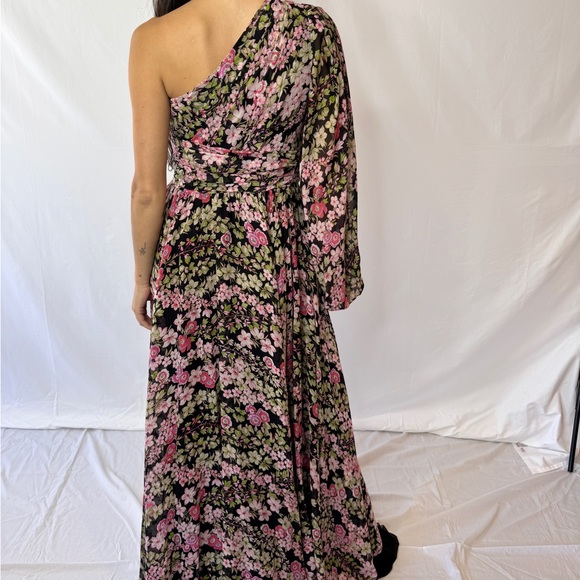 GIAMBATTISTA VALLI FLORAL RUNWAY DRESS - Picture 6 of 12